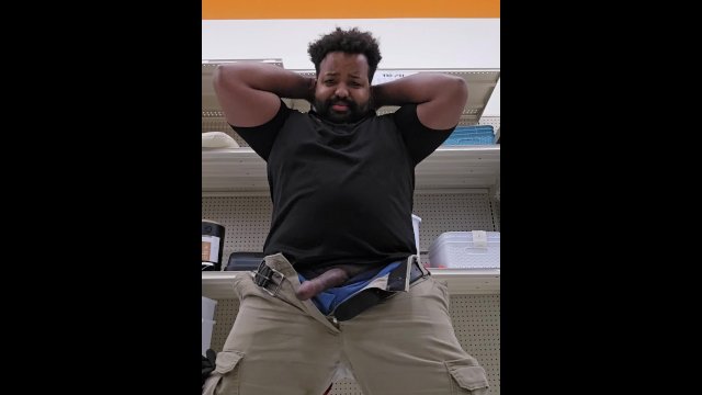 Thick Daddy Cums in Public..