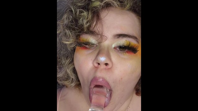 Goth GF sicks on toy for you