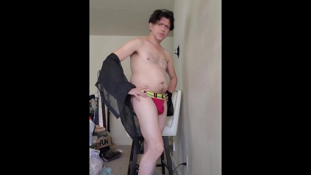 Hot Bulge! Mmmm Fuckin..