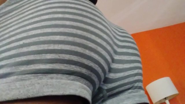 My booty see you busting..