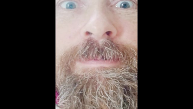 Vuoi baciarmi con la lingua..