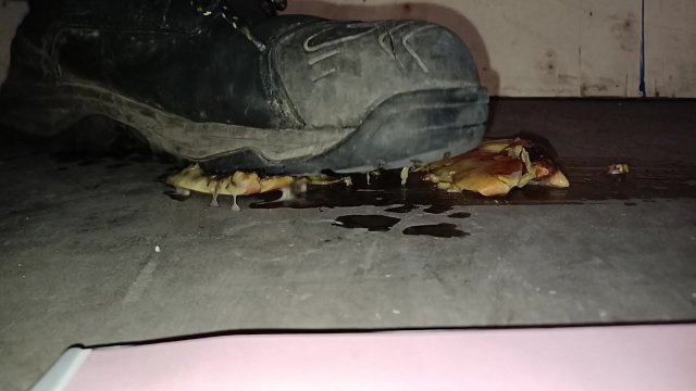 Peach Crush & Trample...