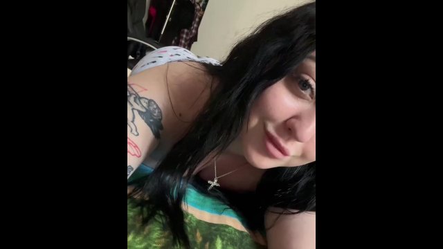 Sexy brunette shakes her..