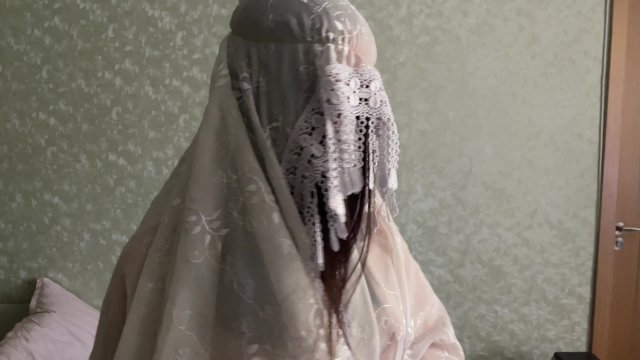 Innocent Mysterious Girl..