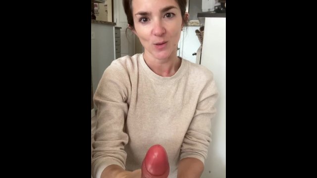 Stepson Hand job in a hurry..