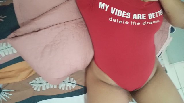 THE BEST TITS ARE THOSE OF..