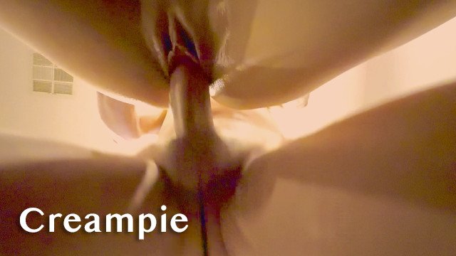Hot quickie creampie