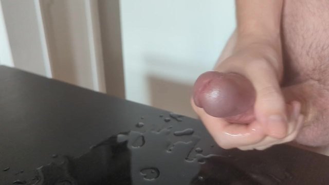 Close Up Piss squirting cum..