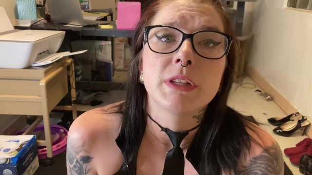 The Office Bimbo Slut (2020)