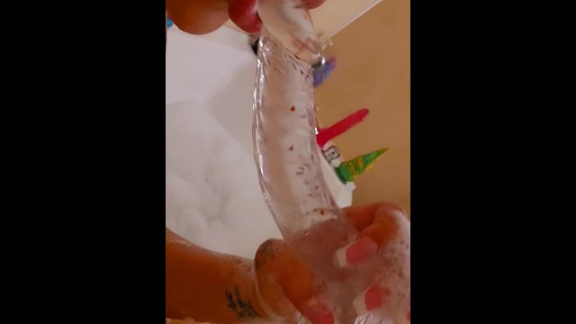 Masturbation In The Shower -..