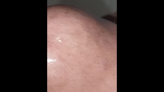 TOO HORNY, HELP ME !