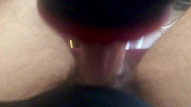 Je baise sa chatte rouge..